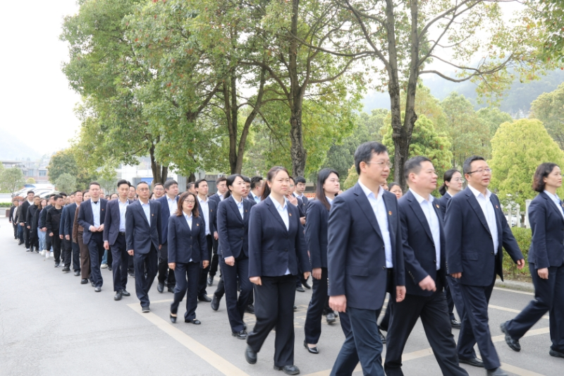 1766388669101697.png 图片4.png